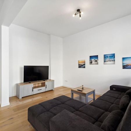 Infinity Stay Ferienapartments Rheinstrasse Wilhelmshaven Esterno foto
