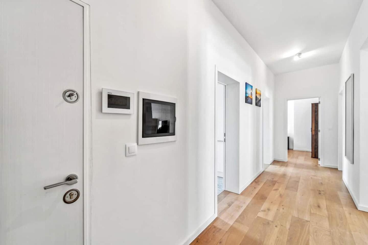 Infinity Stay Ferienapartments Rheinstrasse Wilhelmshaven Esterno foto