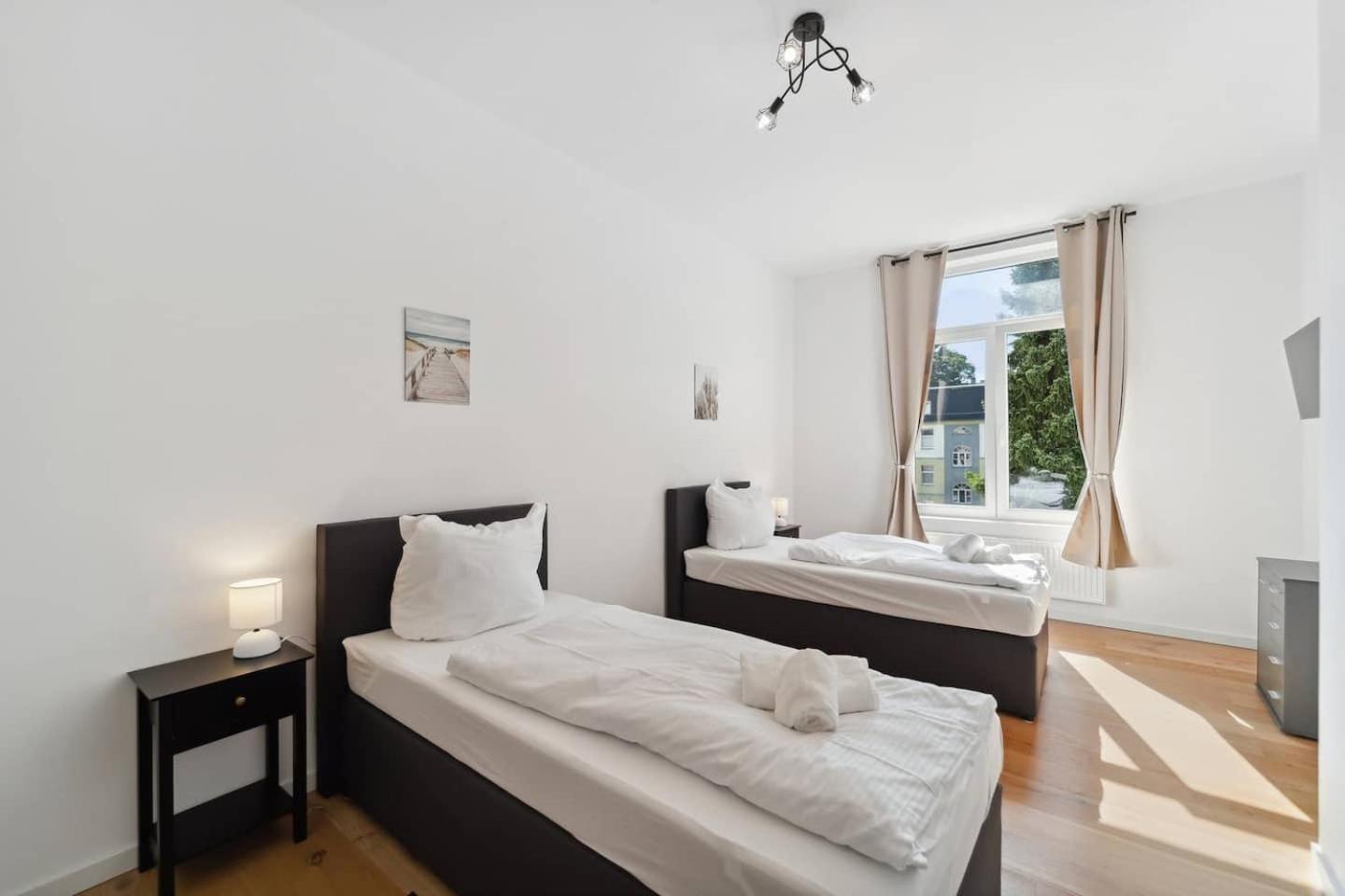 Infinity Stay Ferienapartments Rheinstrasse Wilhelmshaven Esterno foto