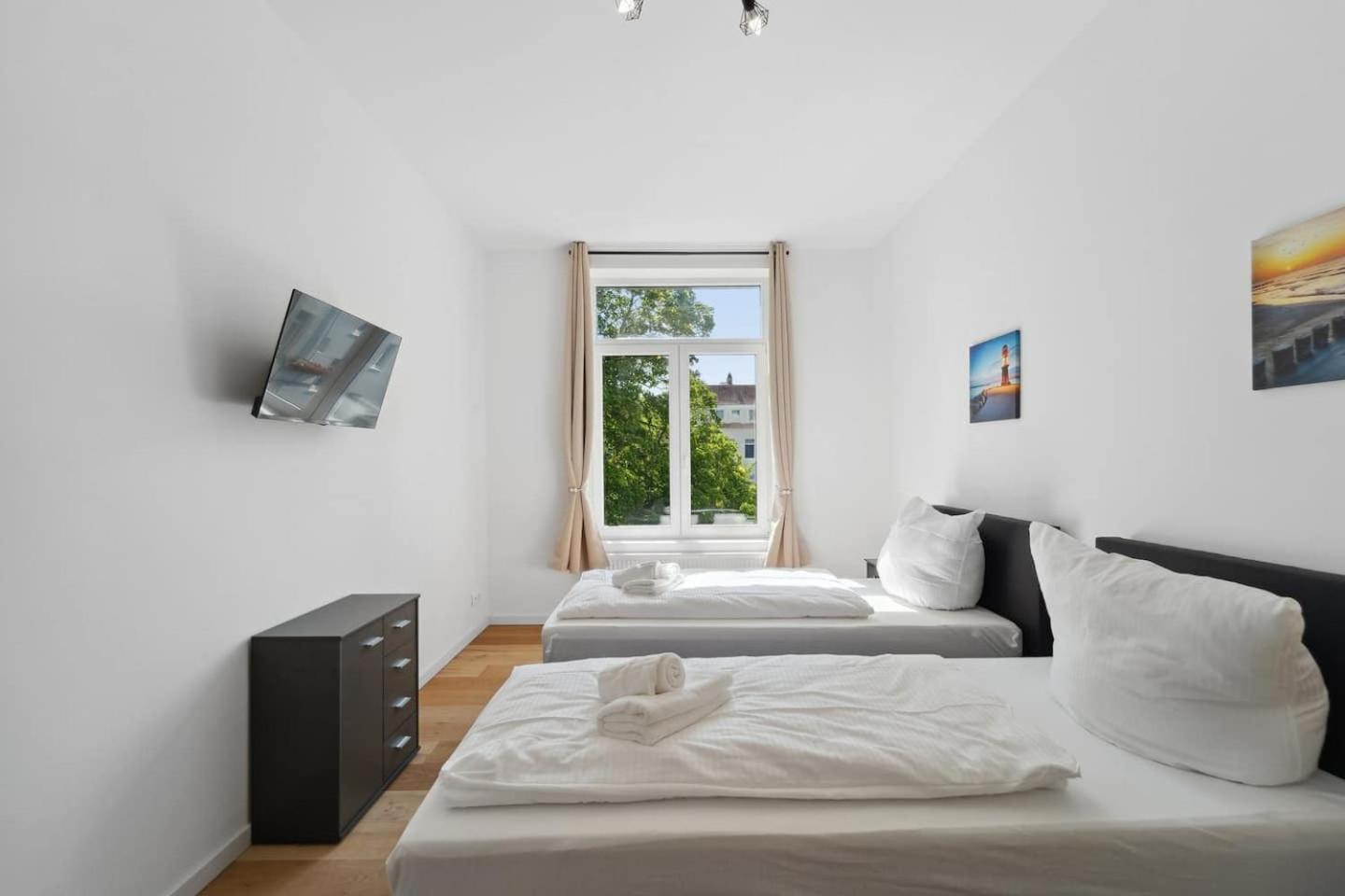 Infinity Stay Ferienapartments Rheinstrasse Wilhelmshaven Esterno foto
