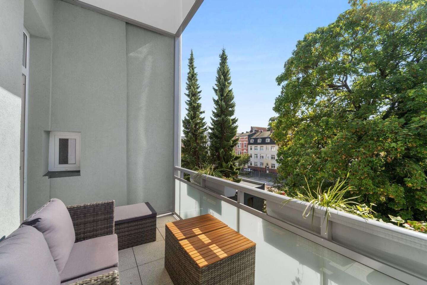 Infinity Stay Ferienapartments Rheinstrasse Wilhelmshaven Esterno foto